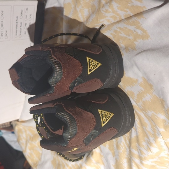 Vintage Nike Air trail boots - Picture 3 of 6